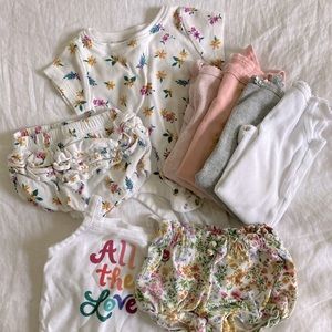 Baby Girl | Old Navy/Gap Bundle | 3-6 Month